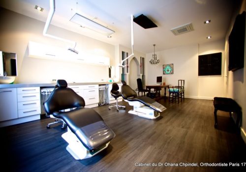 Salle de soins du Dr Florence Ohana-Chpindel, orthodontiste à Paris 17