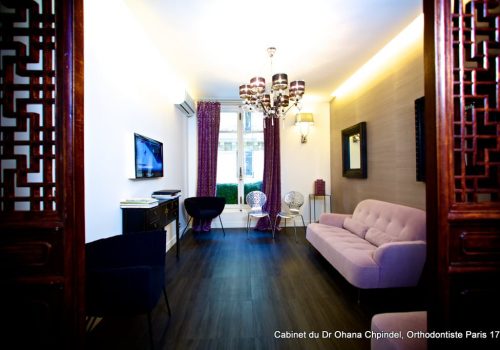 Salle d'attente d'orthodontie à Paris 17