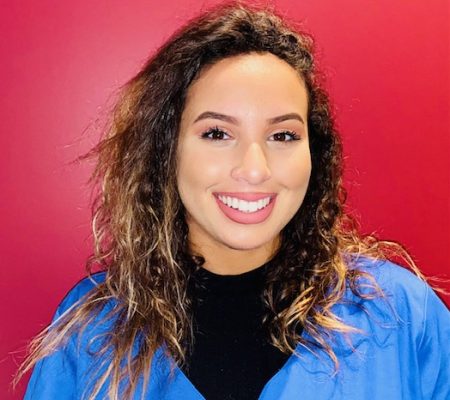 Orthodondiste Paris assistante dentaire Chiraz